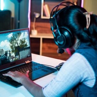 Rent Gaming Laptop - Hire Intelligence